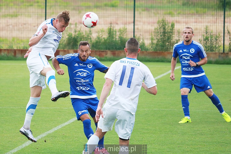 FKS Stal Mielec - Puszcza Niepołomice 0:0