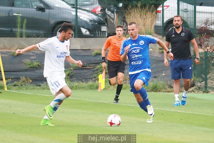 FKS Stal Mielec - Puszcza Niepołomice 0:0