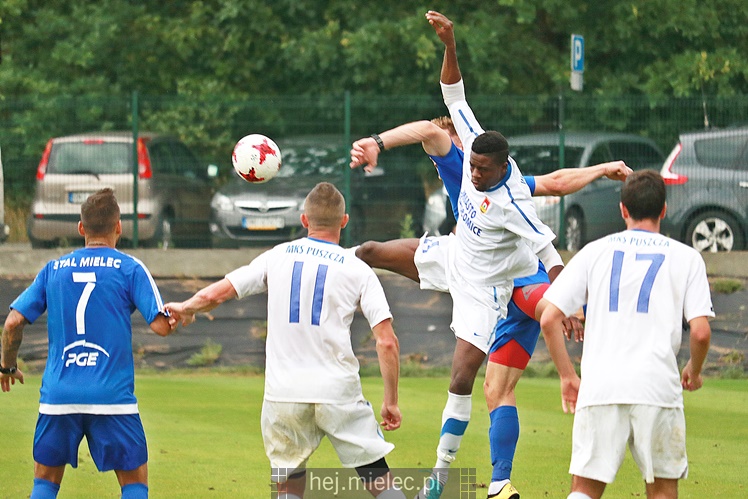 FKS Stal Mielec - Puszcza Niepołomice 0:0