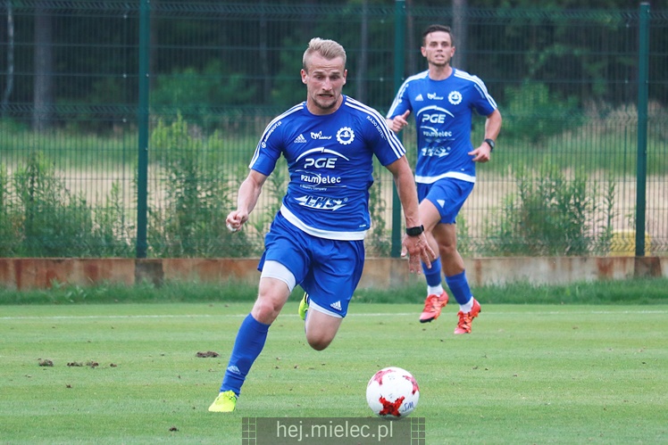 FKS Stal Mielec - Puszcza Niepołomice 0:0