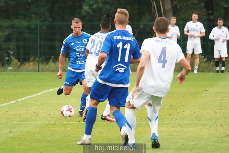FKS Stal Mielec - Puszcza Niepołomice 0:0