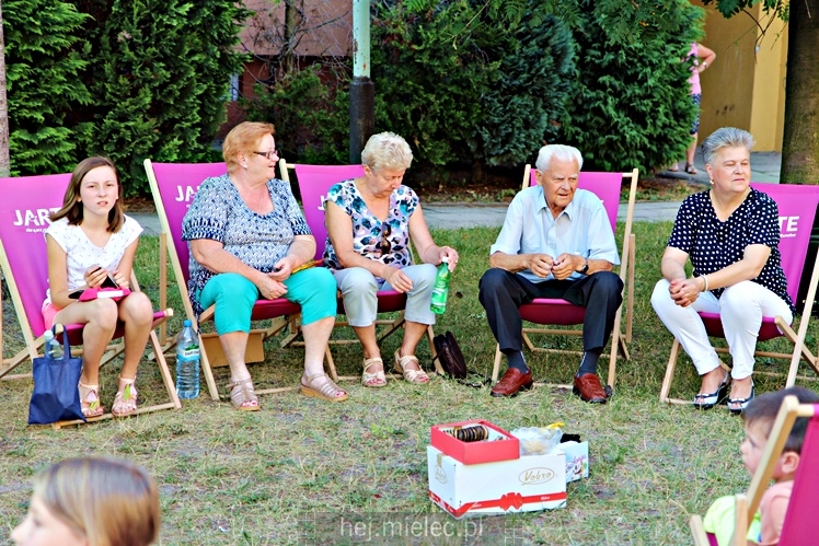 Pierwszy Dzień Sąsiada odbył się na Osiedlu Smoczka