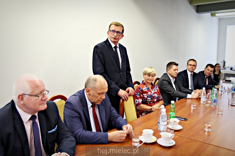 Podpisanie umowy na budowę obwodnicy Radomyśla Wielkiego