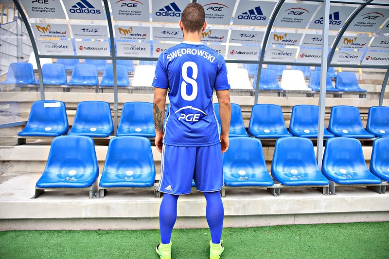 FKS Stal Mielec zaprezentowała stroje meczowe na jesień 2017