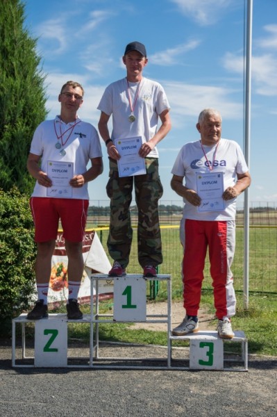 Rekord Polski i najwięcej medali w kraju ? sukces modelarzy podczas Mistrzostw Polski