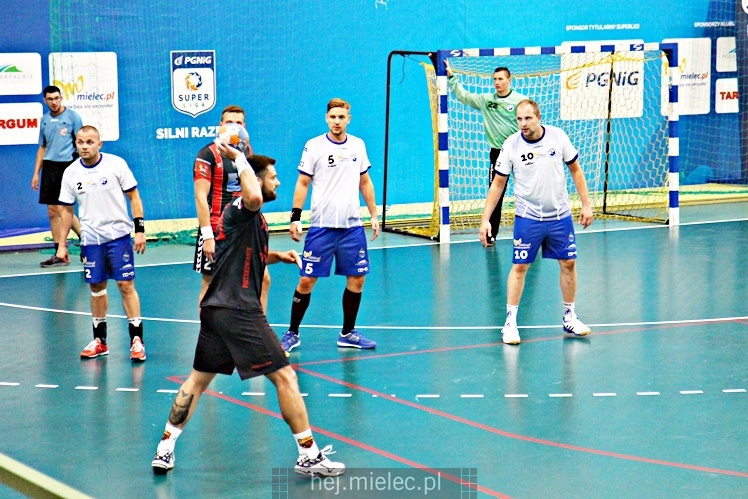 Sparing: SPR Stal Mielec ? Piotrkowianin Piotrków Trybunalski 25:25