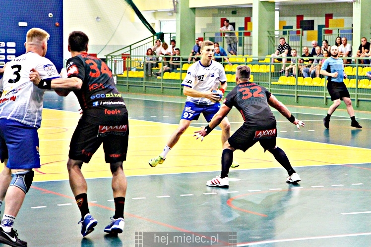 Sparing: SPR Stal Mielec ? Piotrkowianin Piotrków Trybunalski 25:25