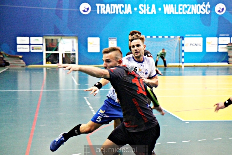 Sparing: SPR Stal Mielec ? Piotrkowianin Piotrków Trybunalski 25:25