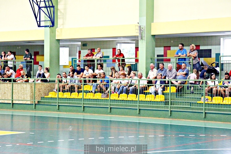 Sparing: SPR Stal Mielec ? Piotrkowianin Piotrków Trybunalski 25:25