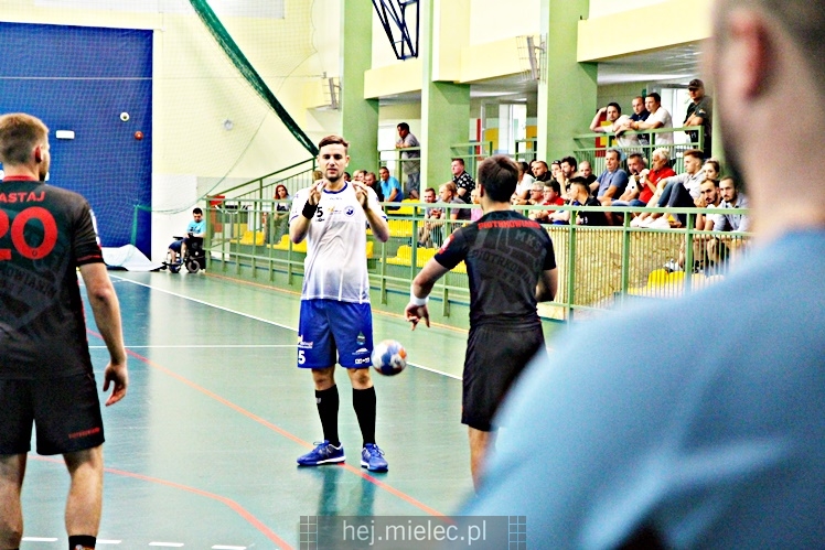 Sparing: SPR Stal Mielec ? Piotrkowianin Piotrków Trybunalski 25:25