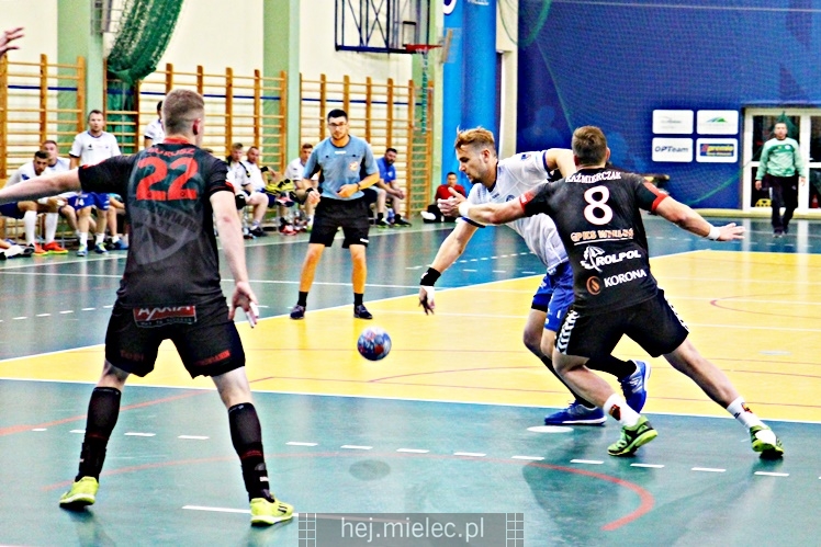 Sparing: SPR Stal Mielec ? Piotrkowianin Piotrków Trybunalski 25:25