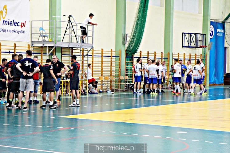 Sparing: SPR Stal Mielec ? Piotrkowianin Piotrków Trybunalski 25:25
