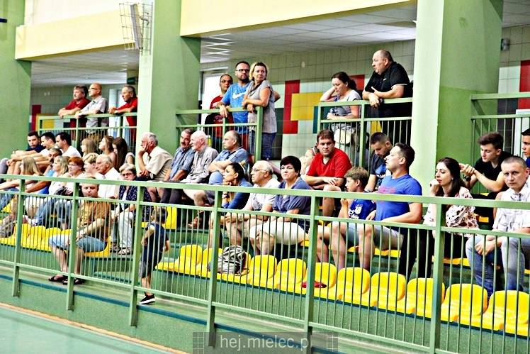 Sparing: SPR Stal Mielec ? Piotrkowianin Piotrków Trybunalski 25:25