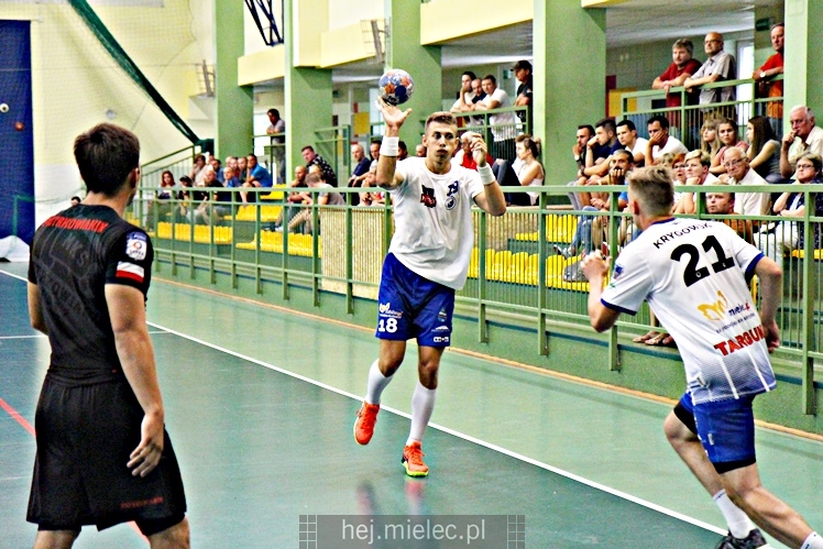 Sparing: SPR Stal Mielec ? Piotrkowianin Piotrków Trybunalski 25:25