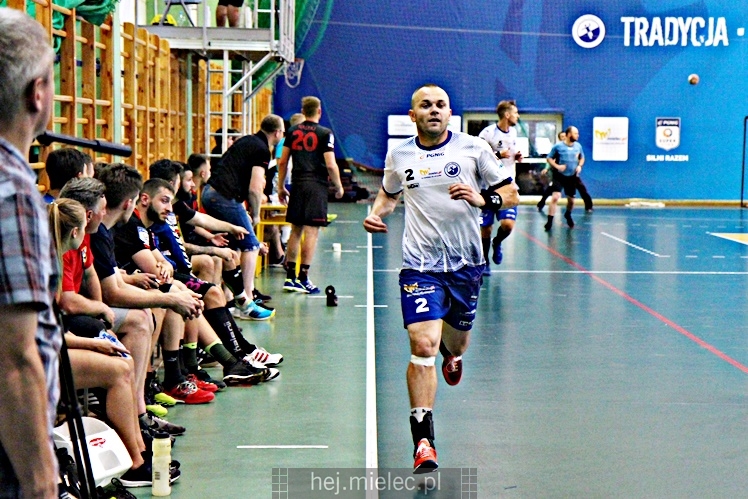Sparing: SPR Stal Mielec ? Piotrkowianin Piotrków Trybunalski 25:25