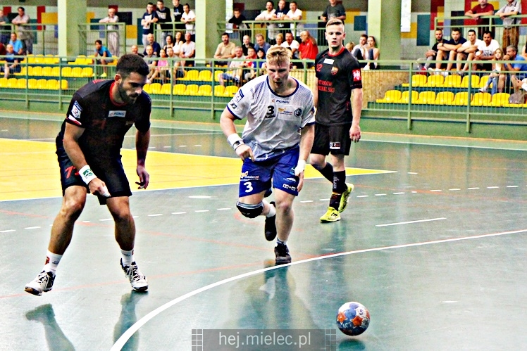 Sparing: SPR Stal Mielec ? Piotrkowianin Piotrków Trybunalski 25:25
