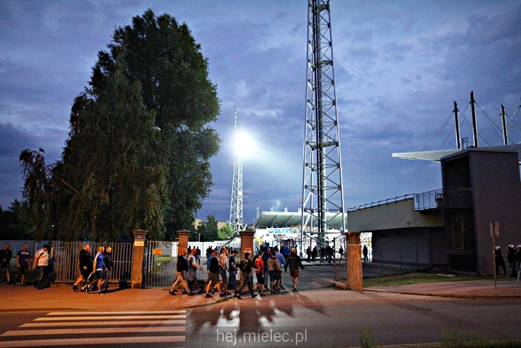 Nice 1 liga:  FKS STAL MIELEC - RUCH CHORZÓW