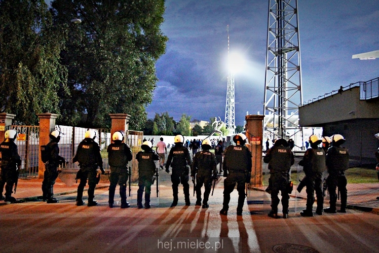Nice 1 liga:  FKS STAL MIELEC - RUCH CHORZÓW