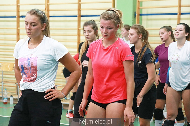 Pierwszy trening UKS Szóstka Mielec