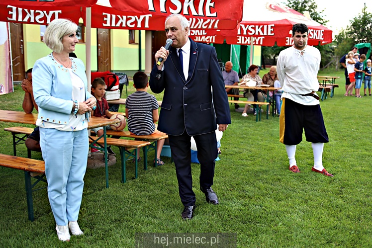 Piknik historyczny w Złotnikach