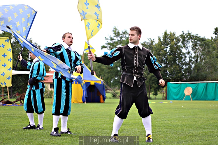 Piknik historyczny w Złotnikach