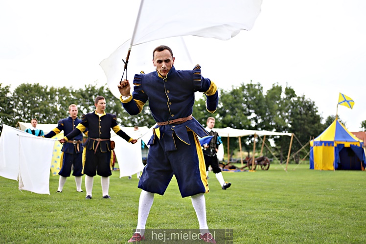 Piknik historyczny w Złotnikach