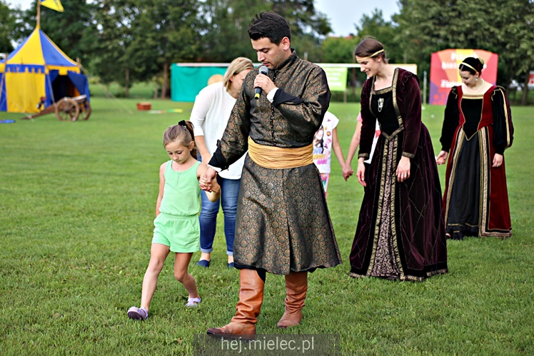 Piknik historyczny w Złotnikach