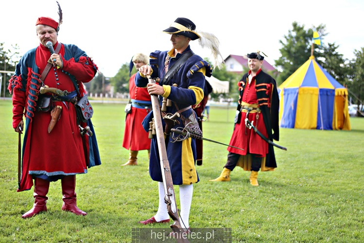 Piknik historyczny w Złotnikach