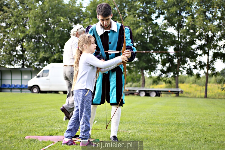 Piknik historyczny w Złotnikach