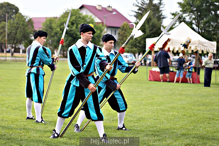 Piknik historyczny w Złotnikach