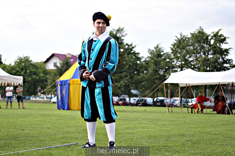 Piknik historyczny w Złotnikach