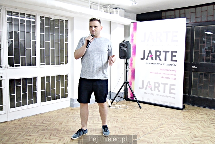 Wernisaż wystawy Macieja Pisuka ?Fotografie z Brzeskiej? w Galerii JARTE
