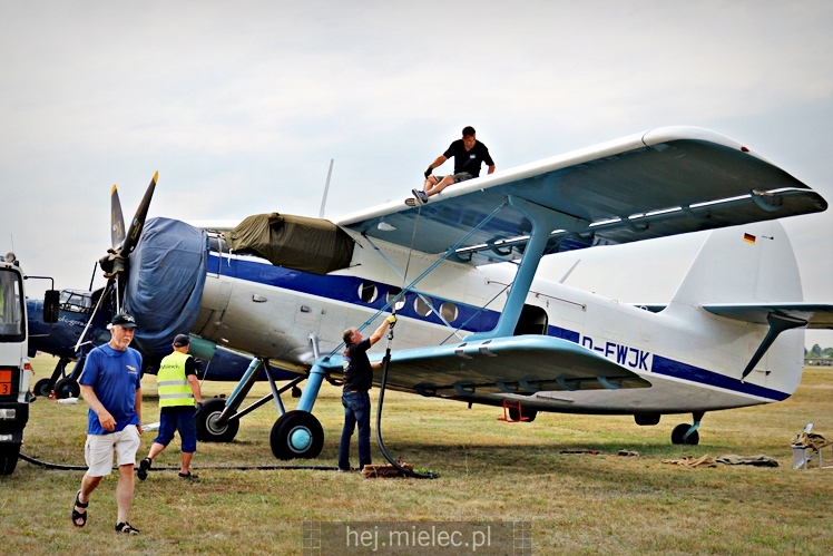 XIX Europejskie Spotkanie AN-2 Mielec 2017 - piknik na lotnisku