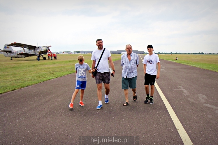 XIX Europejskie Spotkanie AN-2 Mielec 2017 - piknik na lotnisku