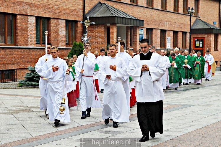 Ksiądz Bogusław Połeć nowym proboszczem parafii MBNP