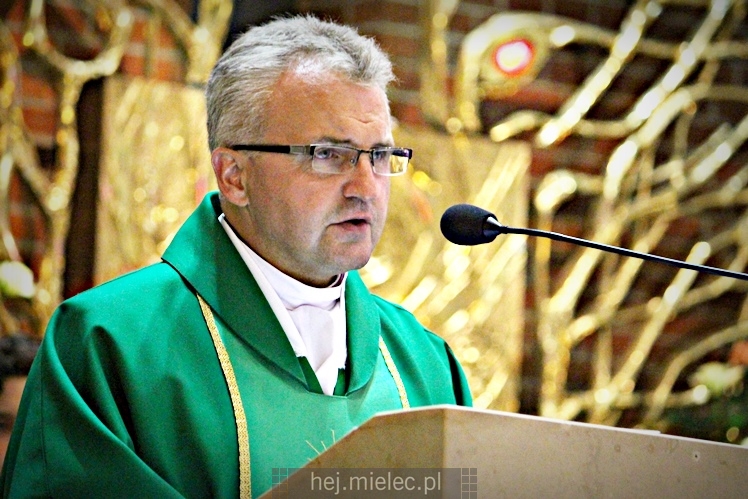 Ksiądz Bogusław Połeć nowym proboszczem parafii MBNP