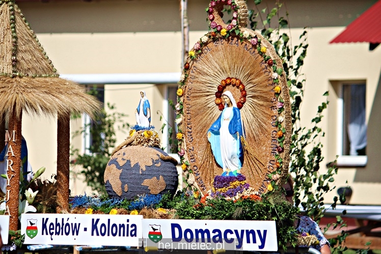 Dożynki gminy Padew Narodowa w miejscowości Pierzchne