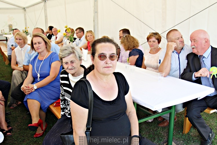 Dożynki gminy Padew Narodowa w miejscowości Pierzchne