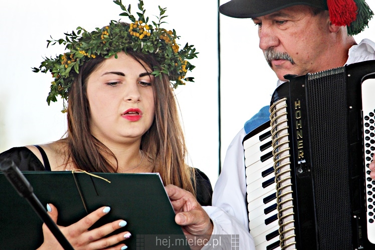 Dożynki gminy Padew Narodowa w miejscowości Pierzchne