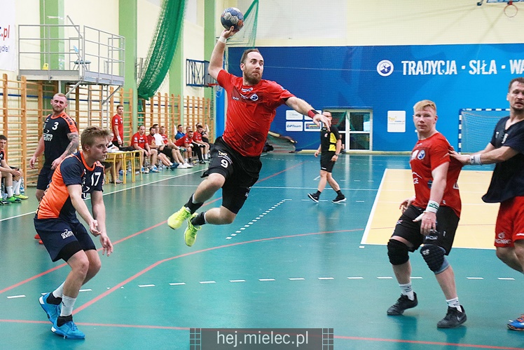 SPR Stal Mielec ? SPR Tarnów 41:29 (20:13)