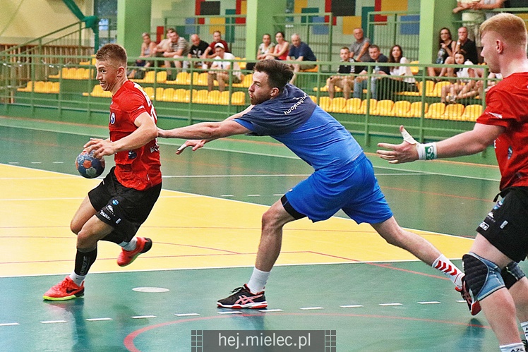 SPR Stal Mielec ? SPR Tarnów 41:29 (20:13)