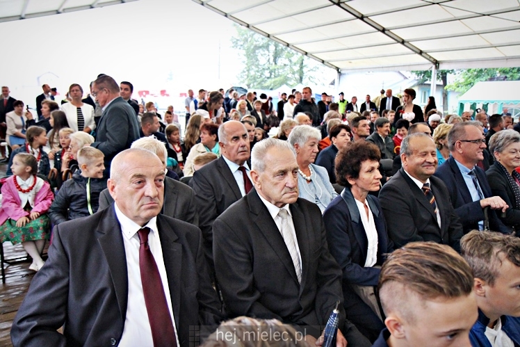 Dożynki gminy Tuszów Narodowy w Ławnicy