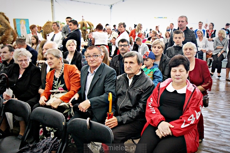 Dożynki gminy Tuszów Narodowy w Ławnicy