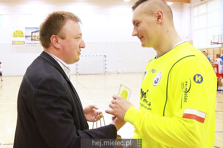 SPR Stal Mielec ? Azoty Puławy 28:31 (15:18)