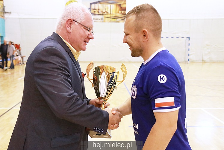 SPR Stal Mielec ? Azoty Puławy 28:31 (15:18)