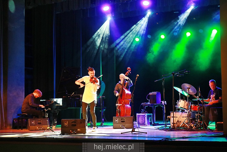 Koncert MFM Adama Bałdycha i norweskiego Helge Lien Trio