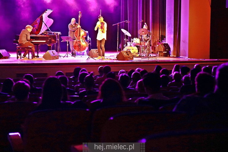 Koncert MFM Adama Bałdycha i norweskiego Helge Lien Trio