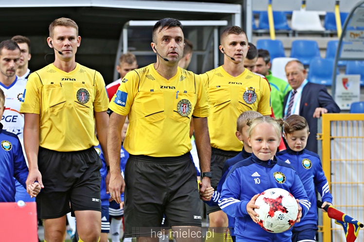 Nice 1 liga:  FKS STAL MIELEC - POGOŃ SIEDLCE