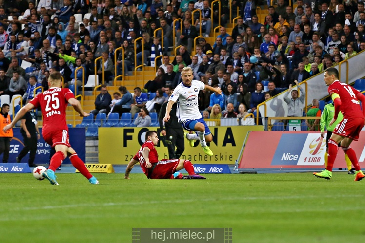 Nice 1 liga:  FKS STAL MIELEC - POGOŃ SIEDLCE