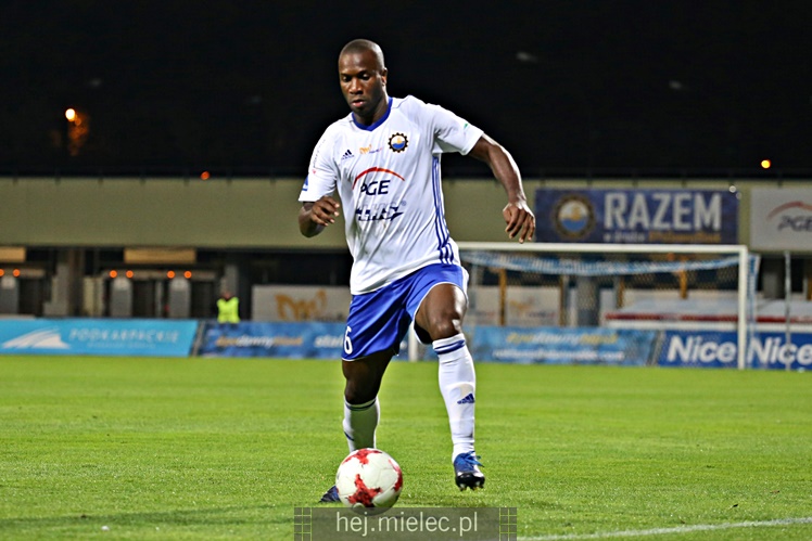Nice 1 liga:  FKS STAL MIELEC - POGOŃ SIEDLCE